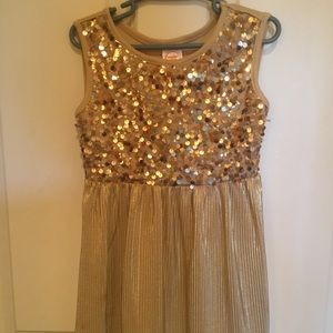 Girls 5t gold dress